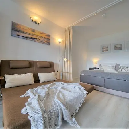 - Haus O, App 0o0303 Heiligenhafen
