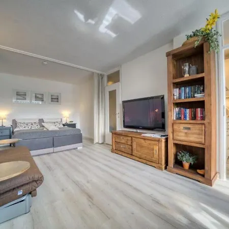 Apartment - Haus O, App 0o0303