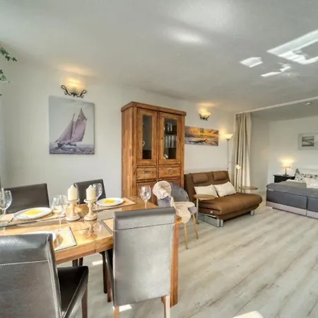 - Haus O, App 0o0303 Apartment Heiligenhafen